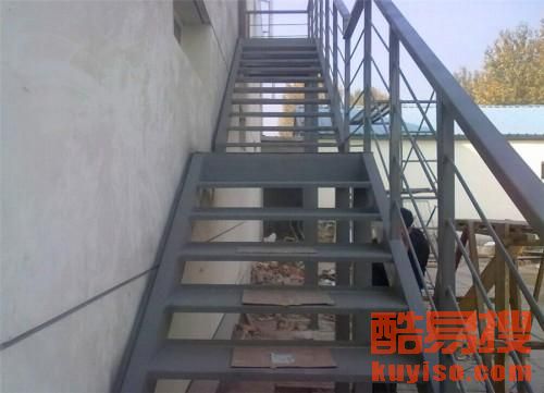 北京朝陽區(qū)專業(yè)鋼結(jié)構(gòu)閣樓搭建與隔層制作公司